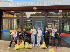  Sauberhafter Schulweg: Mücker Schüler engagieren sich für Umweltschutz